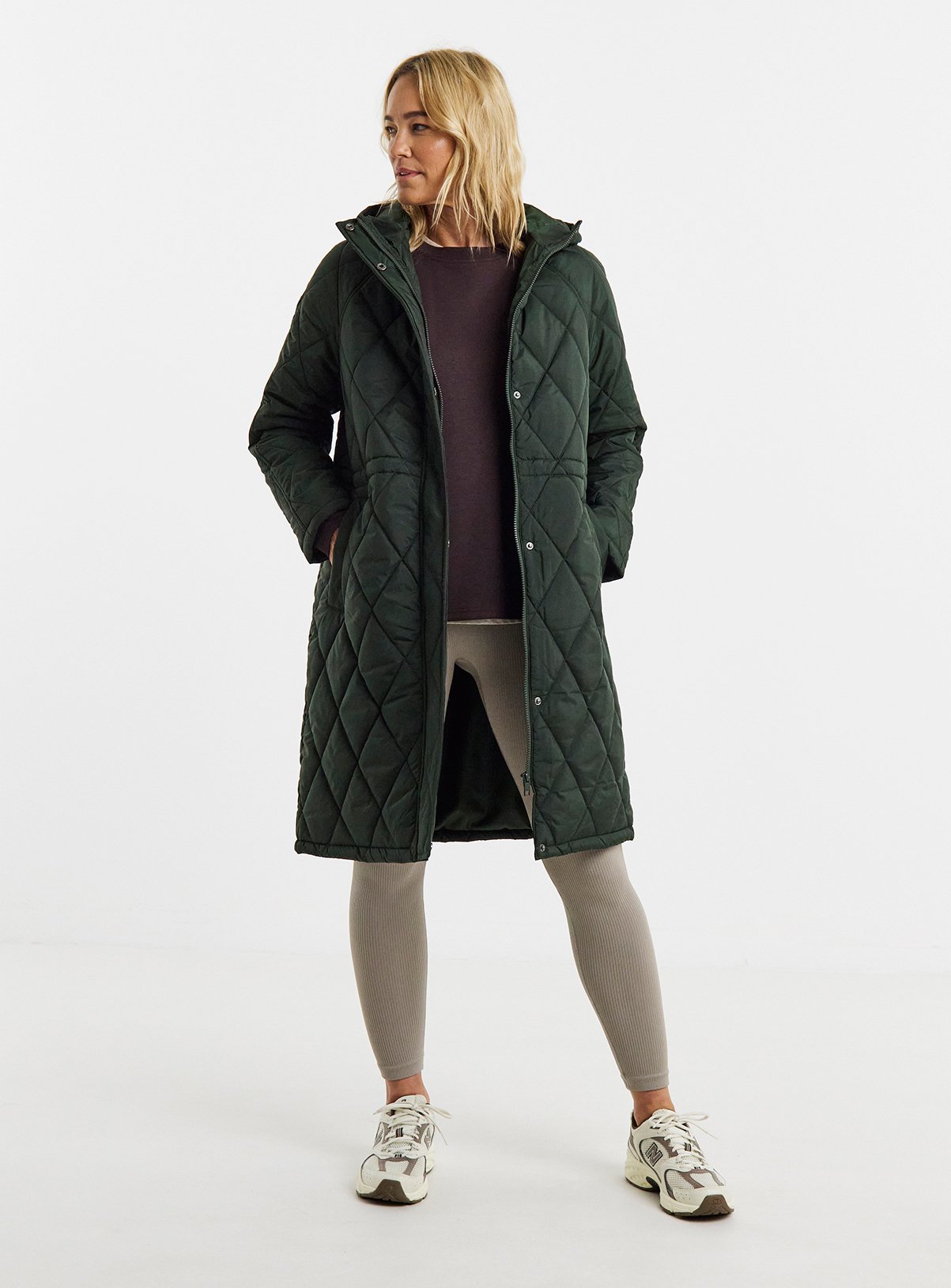 JD WILLIAMS Hooded Quilted Coat 16 - Image 4 thumbnail